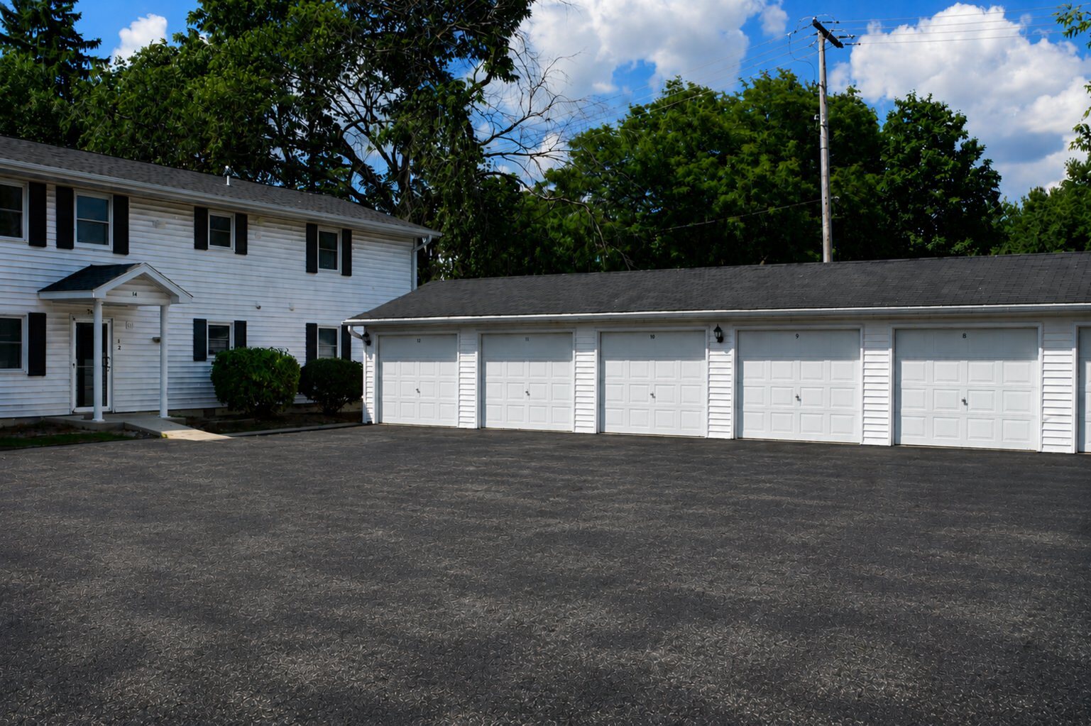 Detached garages at the Walnut Street apartment community